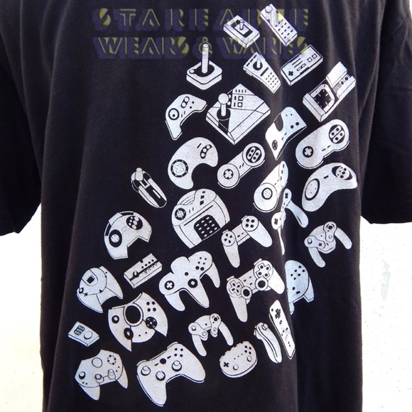 Video Game Console Controllers T-shirt XL, retro - Picture 2 of 4